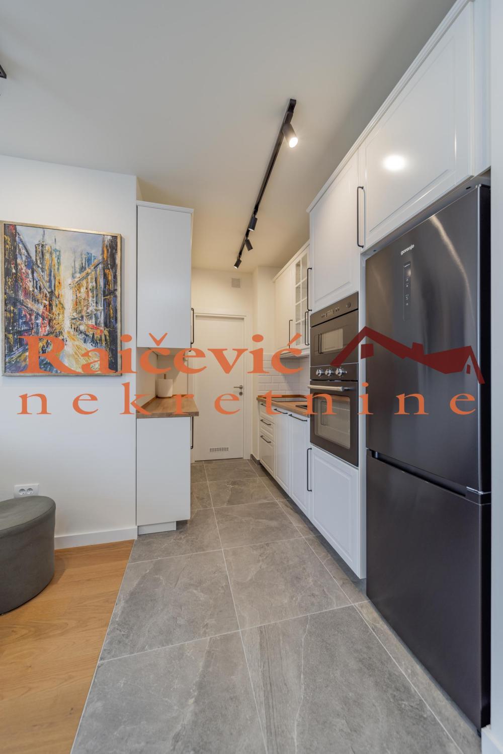 Slika 4 - Kneza Viseslava, Trosoban stan na prodaju, 67m2, 244.000€