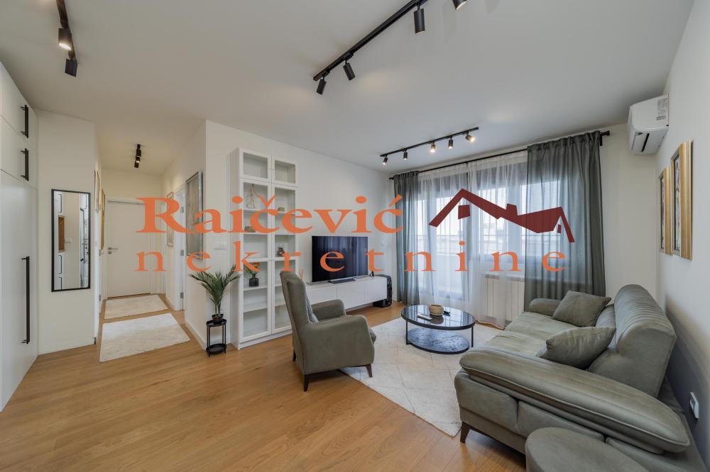Glavna slika -Kneza Viseslava, Trosoban stan na prodaju, 67m2, 244.000€