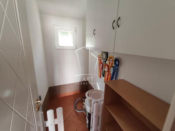 Slika 5 - Prijedorska, Četvorosoban stan za izdavanje, 106m2, 1.100€