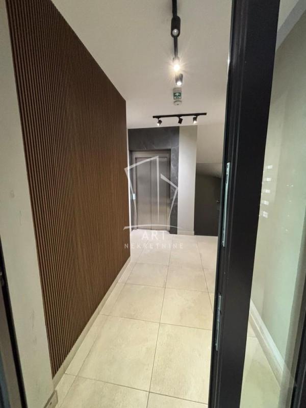 Slika 10 - Omladinskih brigada, Petosoban stan za izdavanje, 121m2, 2.000€