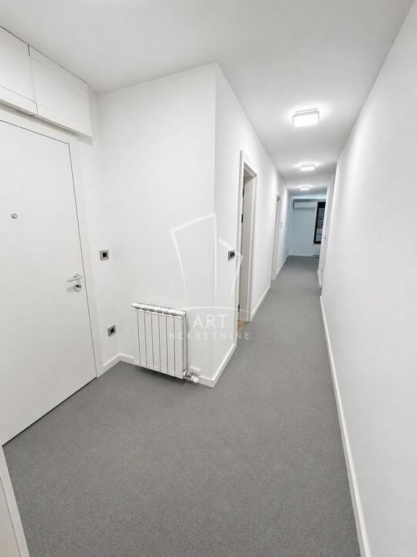 Slika 4 - Omladinskih brigada, Petosoban stan za izdavanje, 121m2, 2.000€