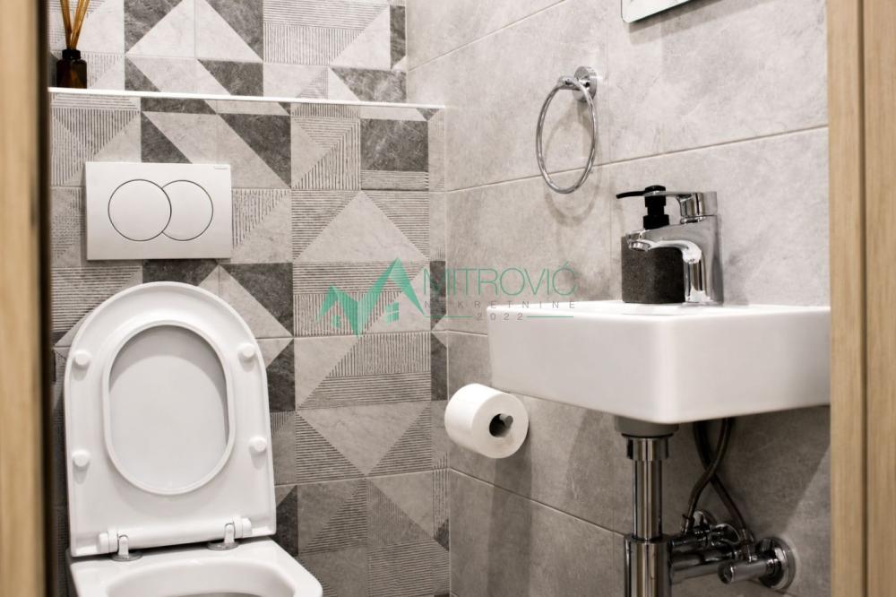 Slika 11 - Dvosoban stan za izdavanje, 73m2, 1.000€