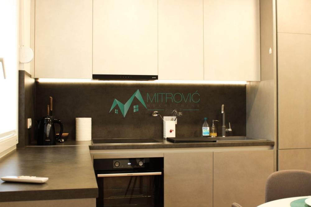 Slika 4 - Dvosoban stan za izdavanje, 73m2, 1.000€