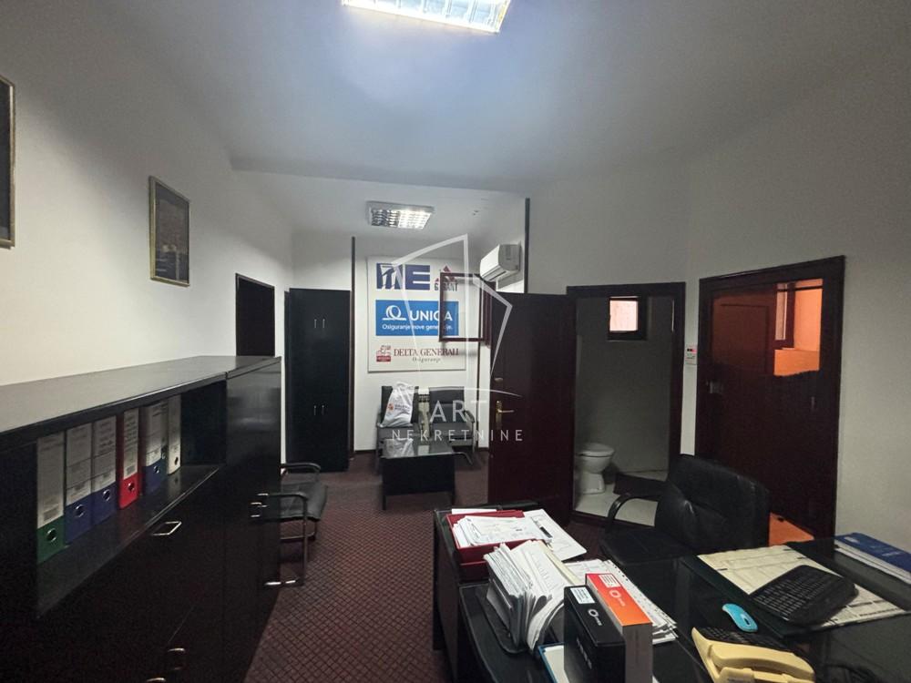 Slika 3 - Gundulićev Venac,  Lokal za izdavanje, 57m2, 800€