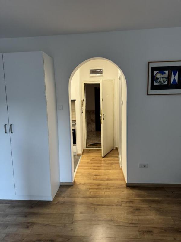 Slika 3 - Jednosoban stan za izdavanje, 28m2, 350€