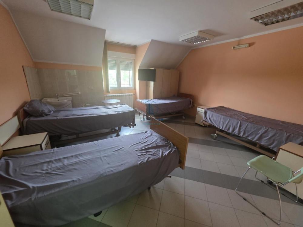 Slika 8 - Višnjička,  Lokal za izdavanje, 1200m2, 11.000€