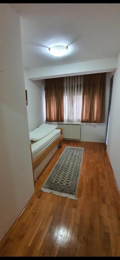 Slika 8 - Dubljanska, Trosoban stan za izdavanje, 86m2, 1.200€