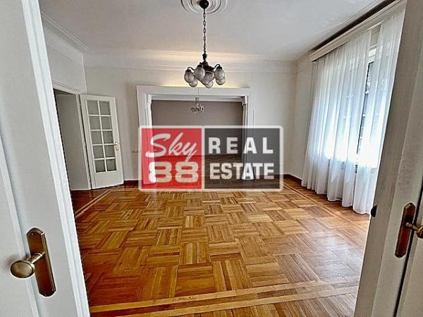 Slika 1 - Makedonska, Petoiposoban stan na prodaju, 138m2, 625.000€