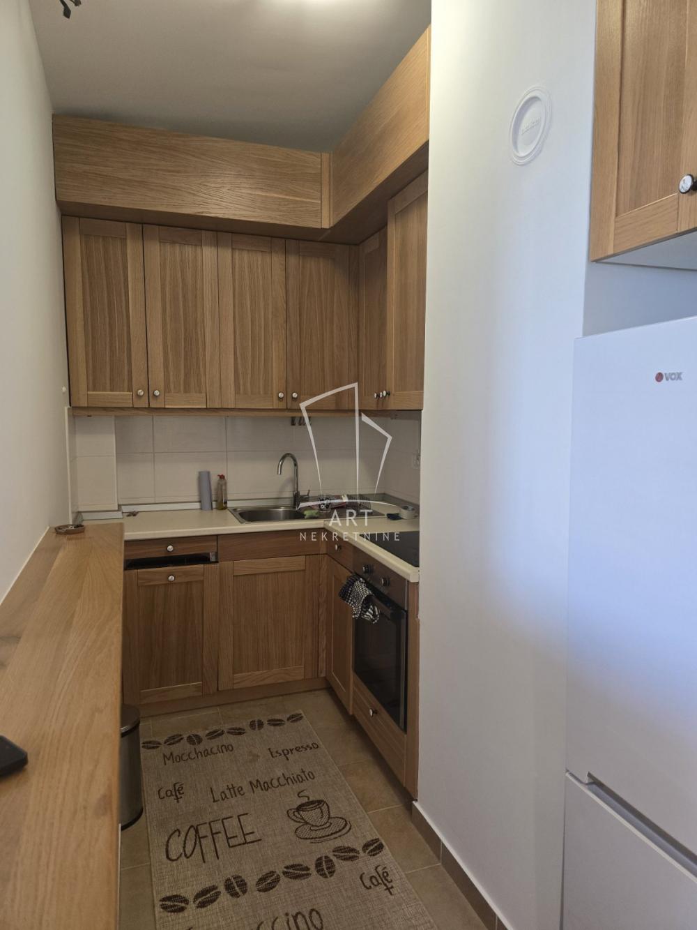 Slika 3 - 2. srpske armije, Četvorosoban stan za izdavanje, 73m2, 900€