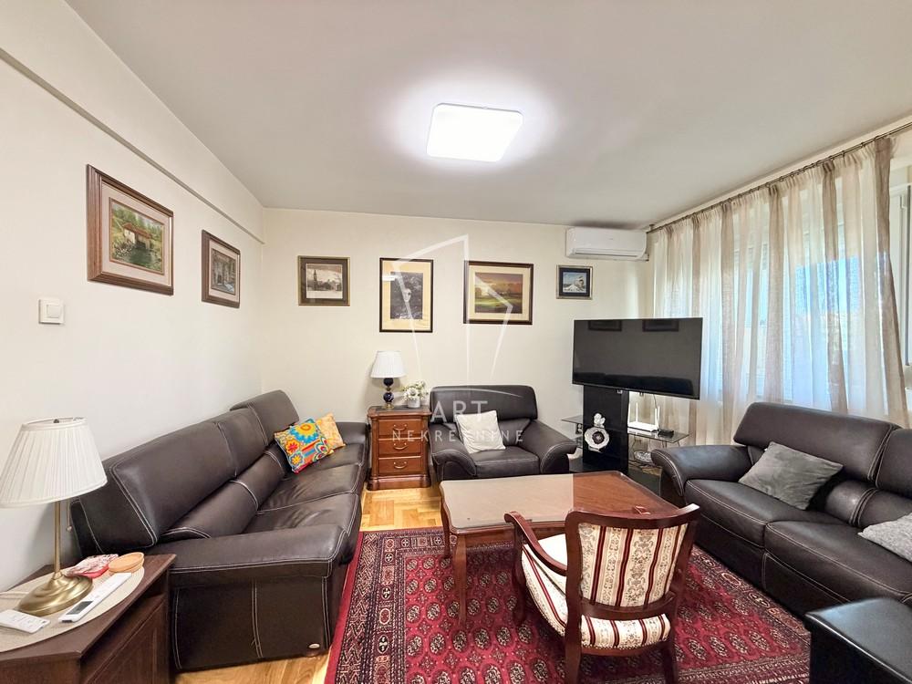 Slika 1 - Poručnika Spasića i Mašere, Četvorosoban stan za izdavanje, 109m2, 1.000€
