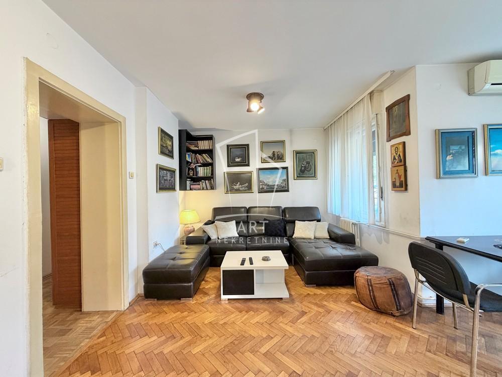 Glavna slika -Venizelosova, Dvoiposoban stan za izdavanje, 53m2, 550€