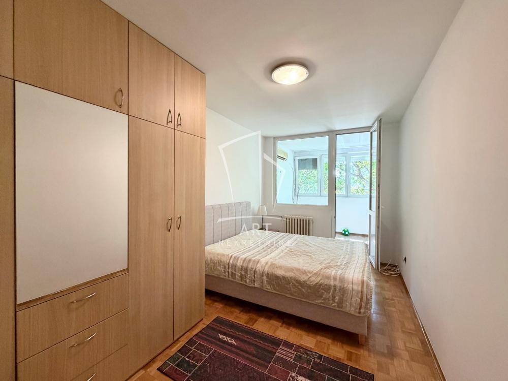 Slika 9 - Mića Radakovića, Trosoban stan na prodaju, 78m2, 255.000€