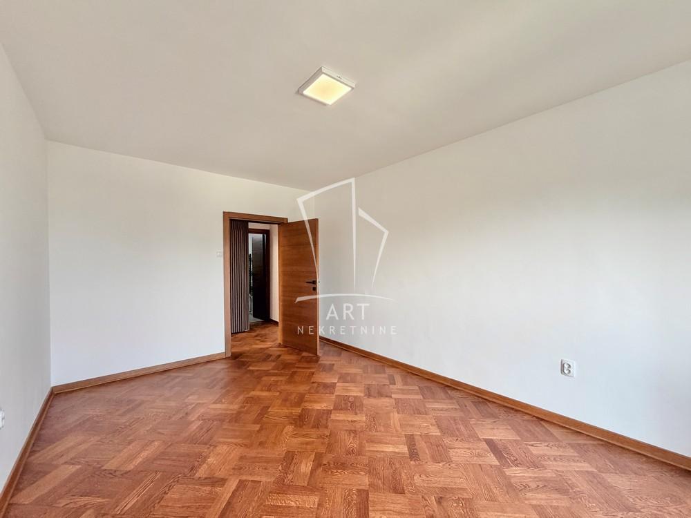 Slika 2 - Vidikovački venac, Trosoban stan na prodaju, 84m2, 268.000€