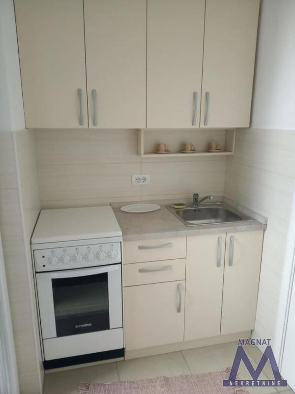 Slika 4 -  Stan za izdavanje, 300€