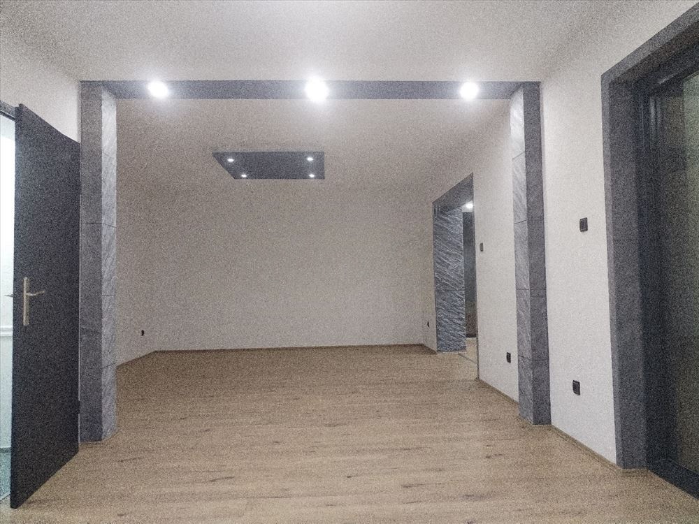 Slika 4 - Sremcica,  Lokal za izdavanje, 55m2, 950€