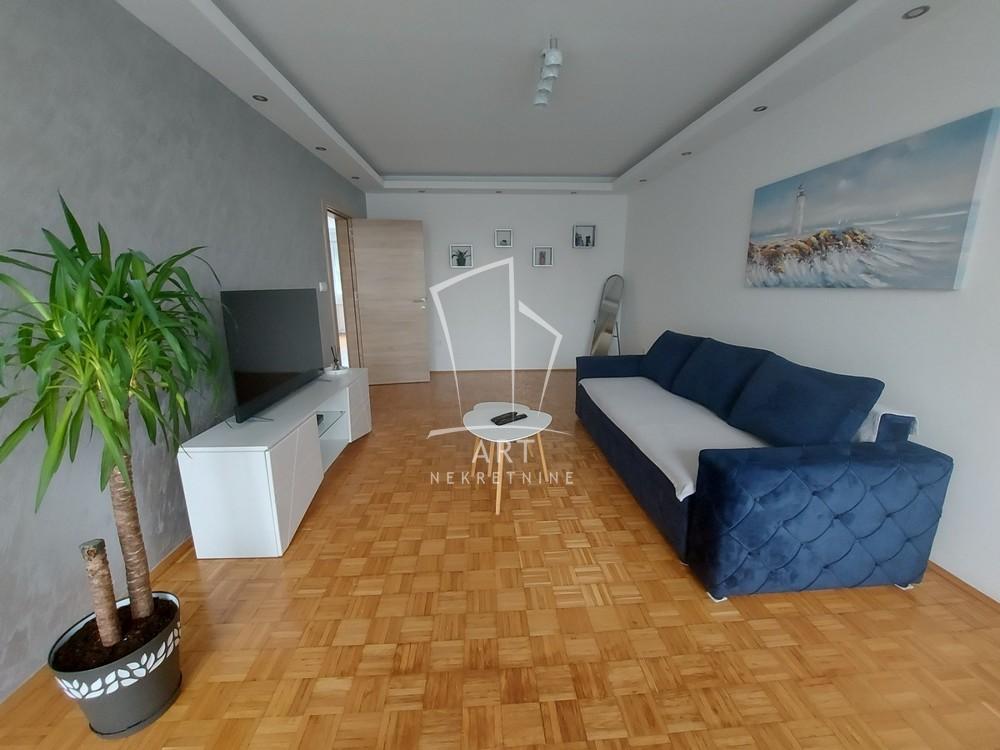 Slika 1 - Dr Ivana Ribara, Dvosoban stan za izdavanje, 64m2, 890€