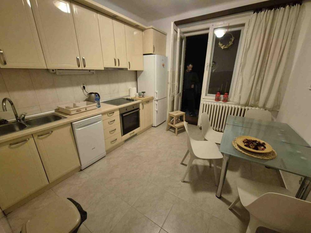 Slika 4 - Mihaila Avramovića, Trosoban stan za izdavanje, 92m2, 900€
