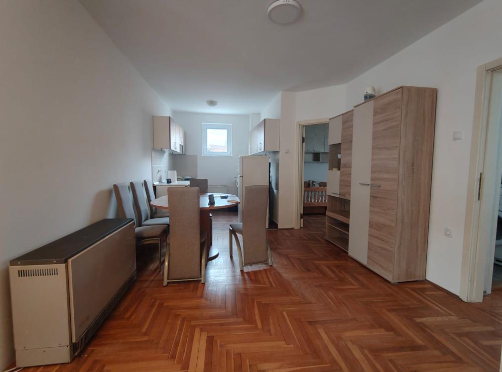 Slika 8 - Jevrejska, Dvosoban stan za izdavanje, 50m2, 450€