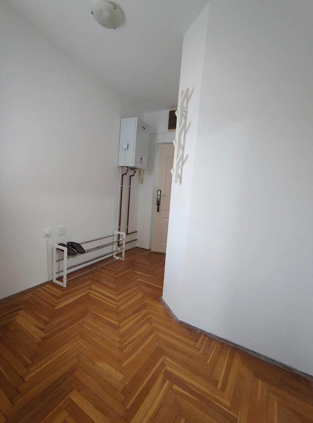 Slika 5 - Jevrejska, Dvosoban stan za izdavanje, 50m2, 450€
