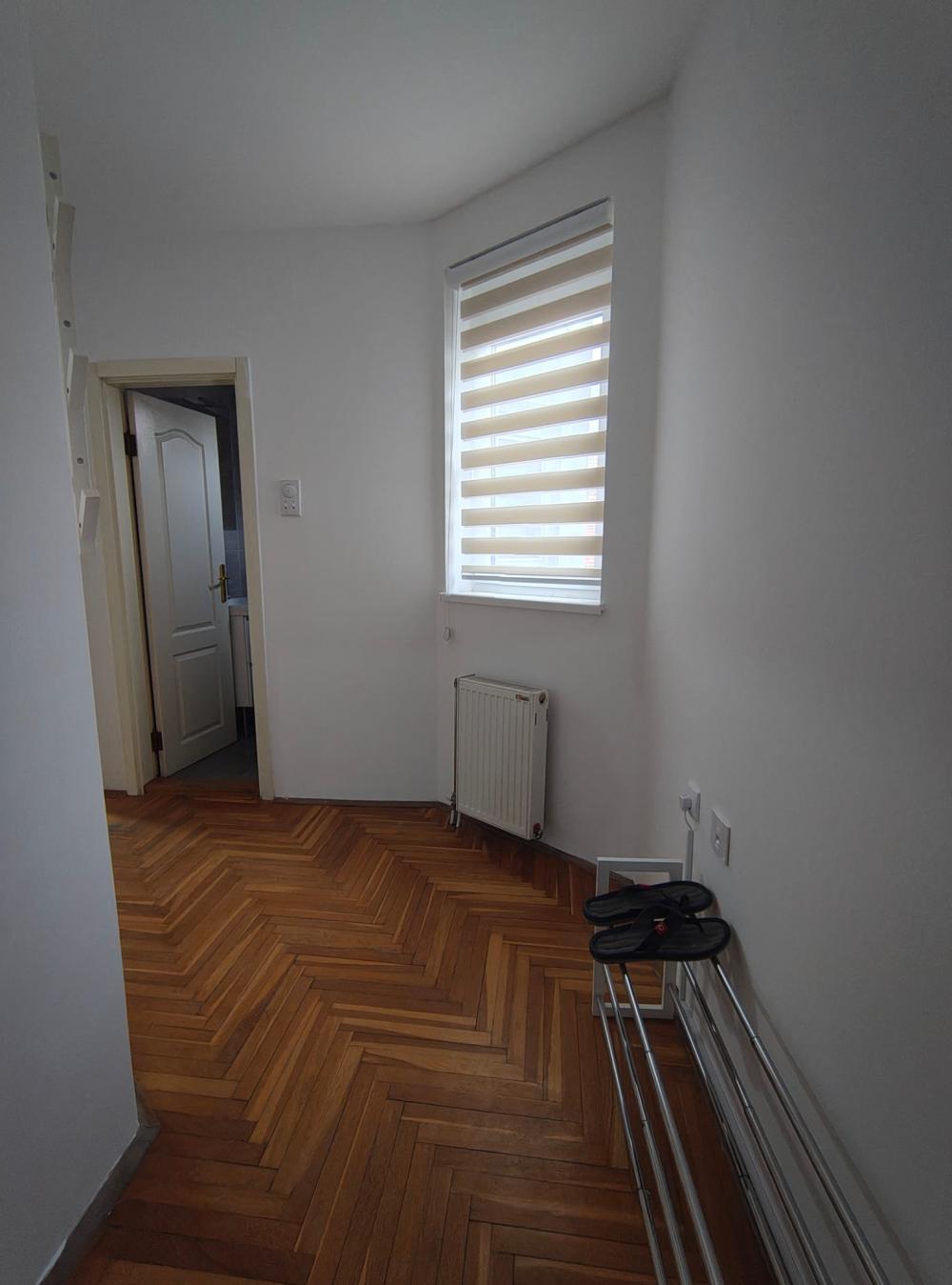 Slika 1 - Jevrejska, Dvosoban stan za izdavanje, 50m2, 450€
