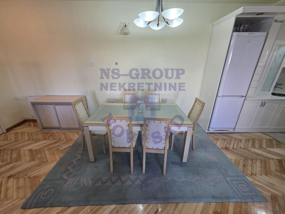Slika 5 - Teodora Pavlovića, Trosoban stan na prodaju, 80m2, 218.360€