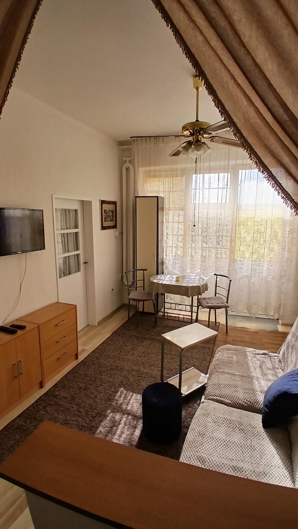 Slika 5 -  Stan za izdavanje, 30m2, 330€