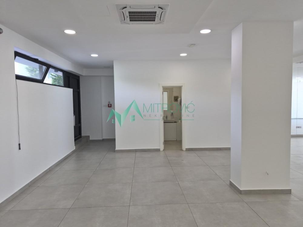 Slika 6 -  Lokal za izdavanje, 134m2, 2.950€