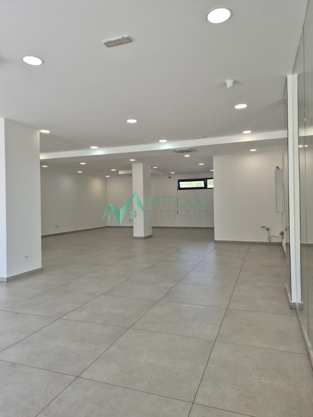 Slika 4 -  Lokal za izdavanje, 134m2, 2.950€