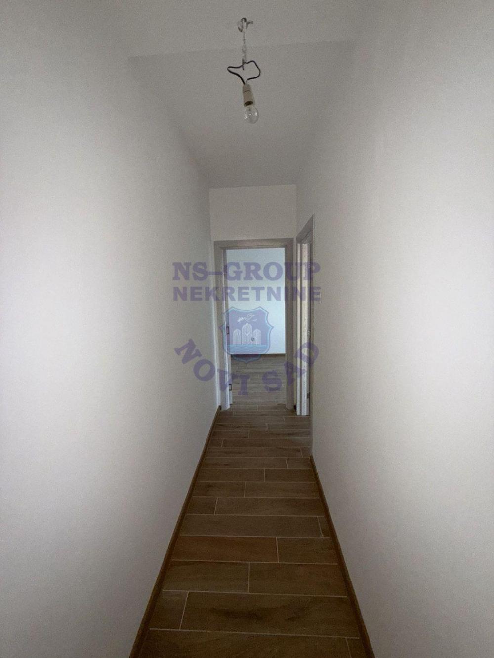 Slika 0 - Šestosoban stan na prodaju, 143m2, 235.000€