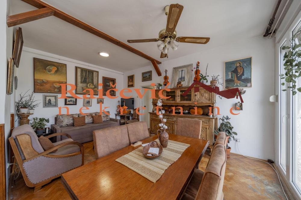 Slika 2 - Dr Milosa Radojcica, Dvoiposoban stan na prodaju, 68m2, 229.000€