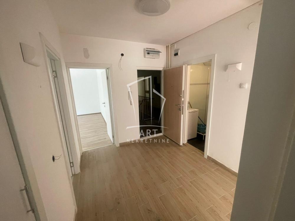 Glavna slika -Ustanička, Trosoban stan za izdavanje, 77m2, 700€