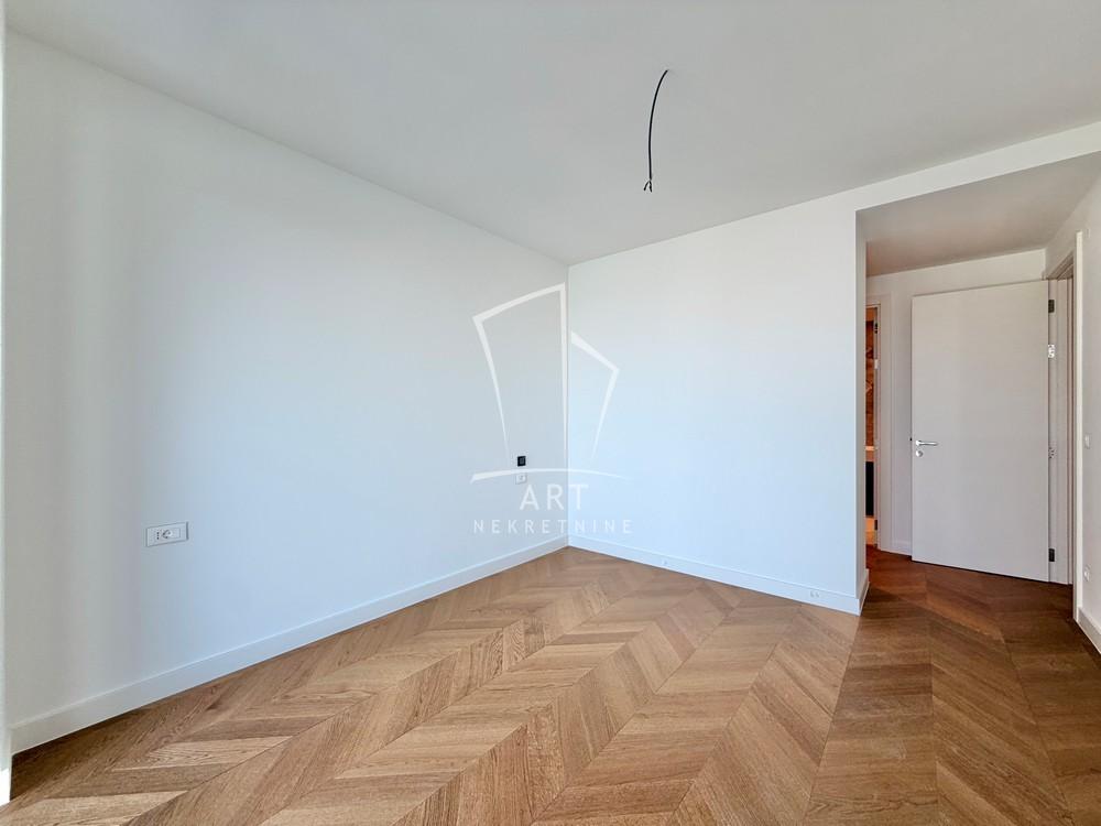 Slika 11 - Briselska, Četvorosoban stan za izdavanje, 176m2, 4.500€