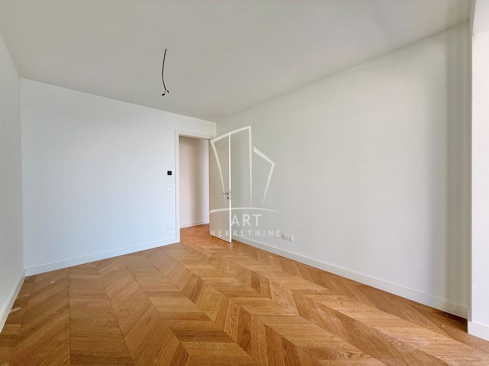 Slika 7 - Briselska, Četvorosoban stan za izdavanje, 176m2, 4.500€