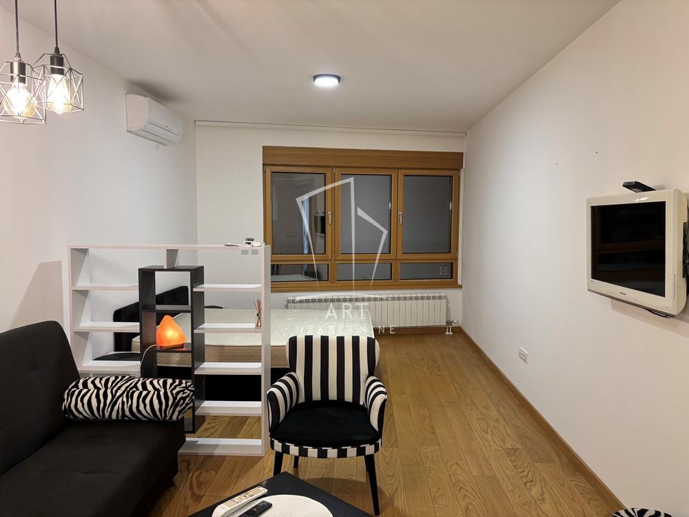 Slika 1 - Majora Ilića,  Stan za izdavanje, 36m2, 700€