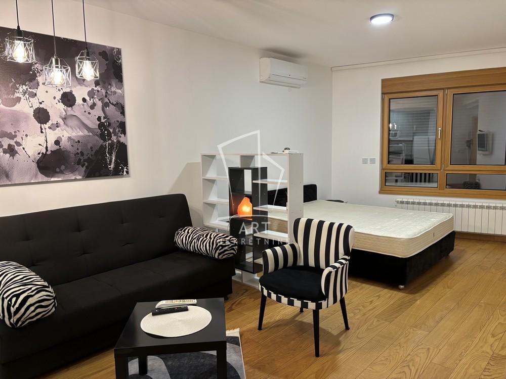 Slika 2 - Majora Ilića,  Stan za izdavanje, 36m2, 700€