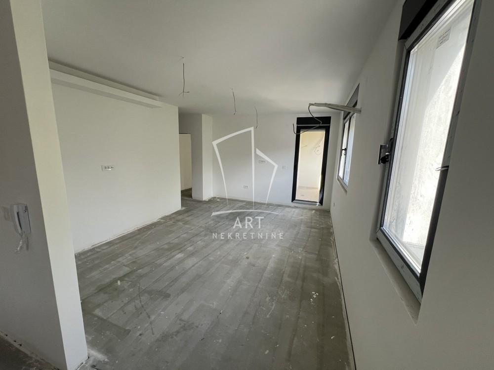 Slika 2 - Generala Horvatovića, Trosoban stan na prodaju, 78m2, 270.000€