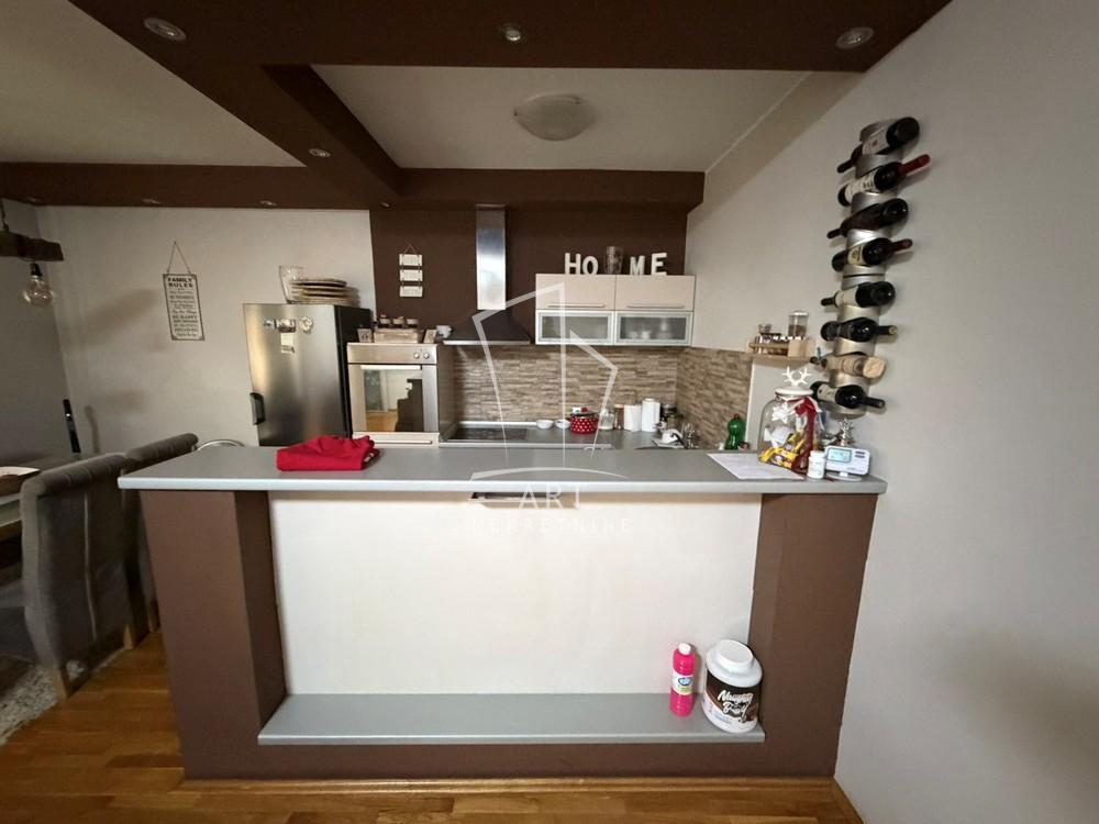 Slika 9 - Kosovska,  Kuća na prodaju, 433m2, 690.000€