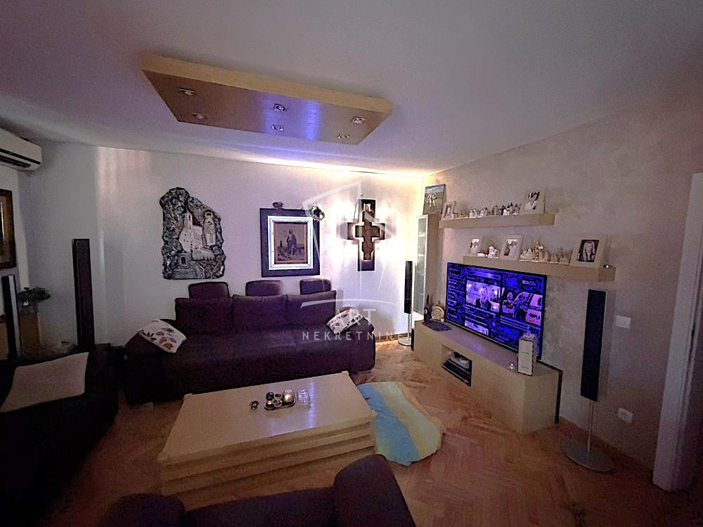 Slika 2 - Kosovska,  Kuća na prodaju, 433m2, 690.000€