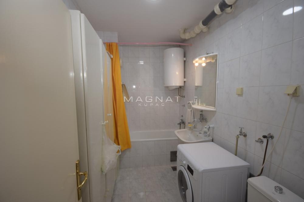 Slika 10 - Alekse Nenadovića, Četvorosoban stan na prodaju, 105m2, 485.000€