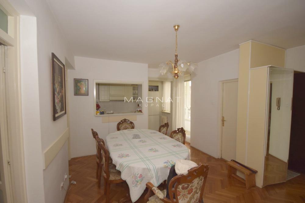 Slika 3 - Alekse Nenadovića, Četvorosoban stan na prodaju, 105m2, 485.000€