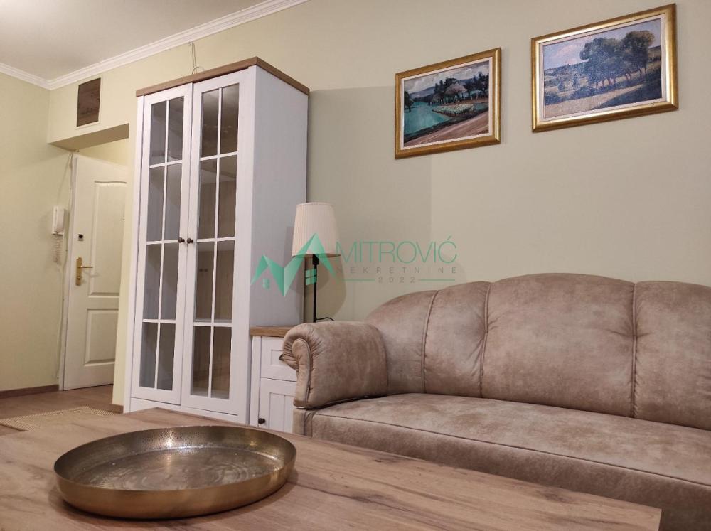 Slika 2 - Dvosoban stan za izdavanje, 41m2, 500€