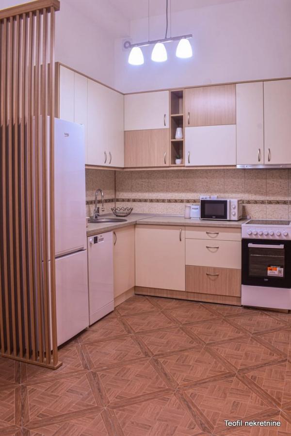 Slika 10 - Južni bulevar, Dvoiposoban stan za izdavanje, 74m2, 750€