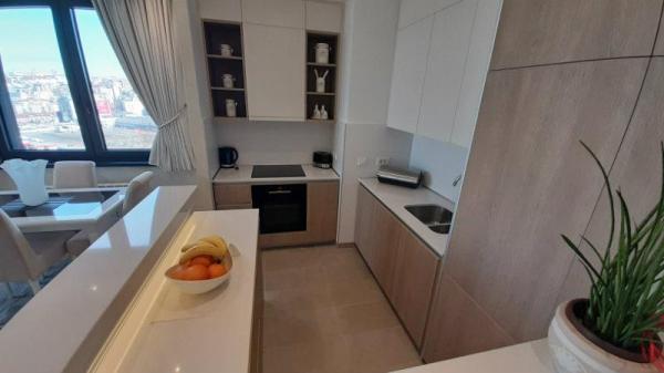 Slika 3 - Bulevar Vudroa Vilsona, Četvorosoban stan za izdavanje, 91m2, 2.000€