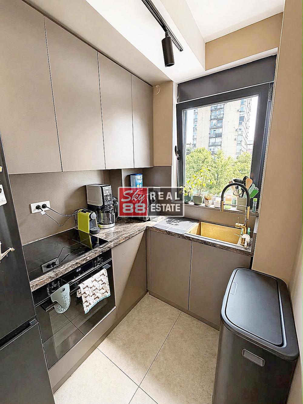 Slika 4 - Juzni Bulevar, Trosoban stan na prodaju, 69m2, 315.000€