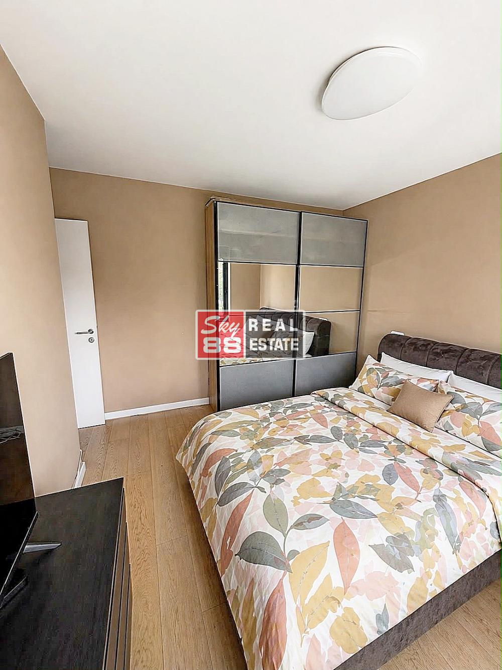Slika 7 - Juzni Bulevar, Trosoban stan na prodaju, 69m2, 315.000€