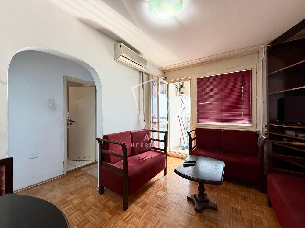 Slika 2 - Vojvode Stepe, Dvoiposoban stan na prodaju, 75m2, 189.000€