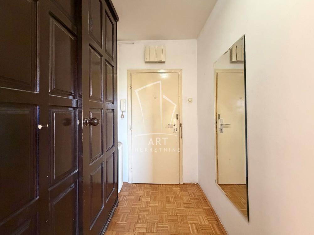 Slika 4 - Vojvode Stepe, Dvoiposoban stan na prodaju, 75m2, 189.000€