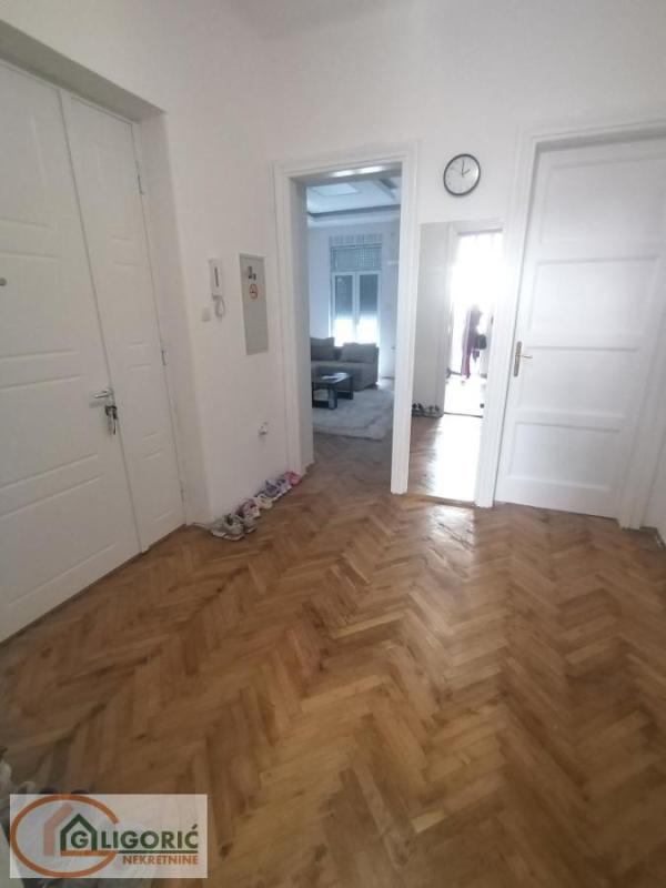 Slika 2 - Dvosoban stan na prodaju, 65m2, 265.000€