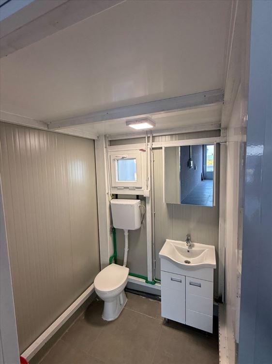 Slika 4 - Zemunska 5 deo,  Lokal za izdavanje, 160m2, 1.400€