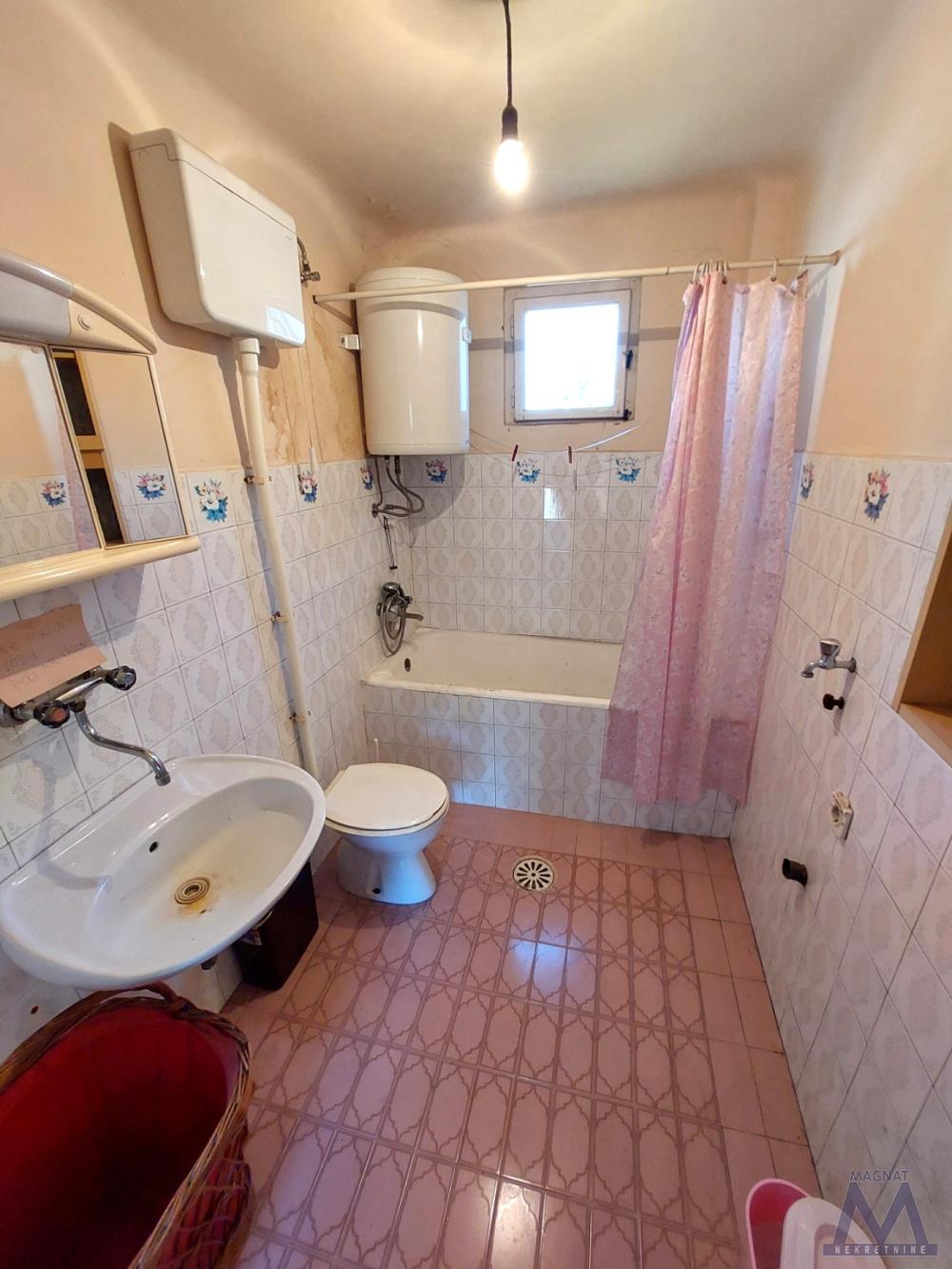Slika 6 -  Kuća na prodaju, 98m2, 206.000€